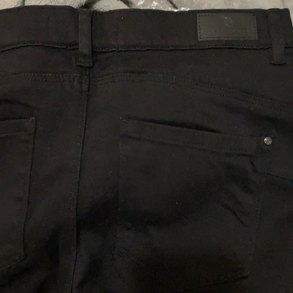 Stretchable jeans - Picture 1 of 2